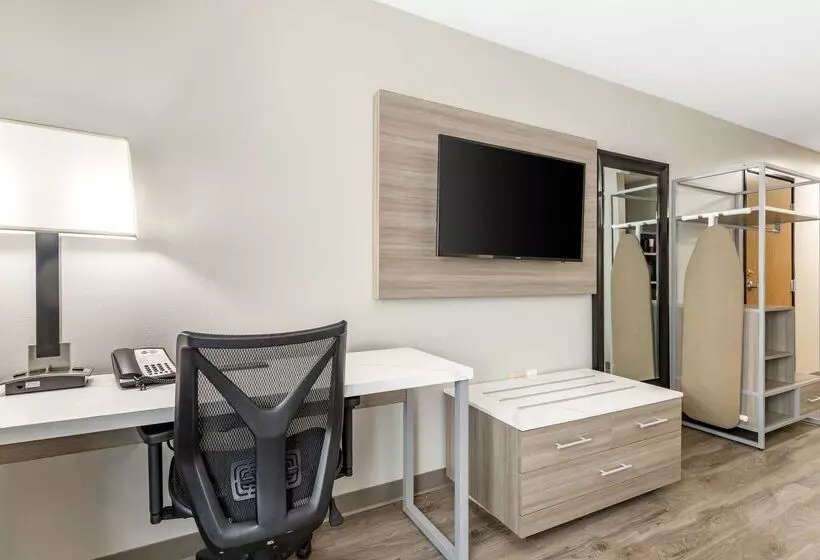 Szálloda Best Western Plus Vineyard Inn