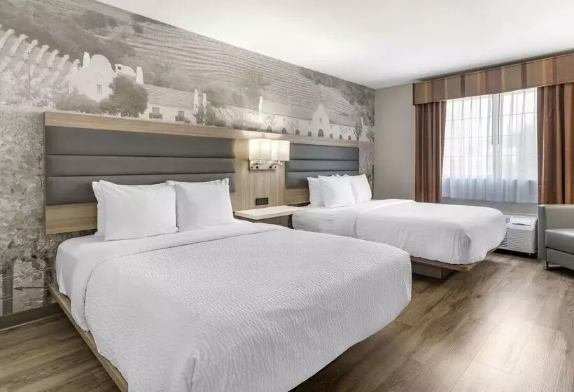 Szálloda Best Western Plus Vineyard Inn