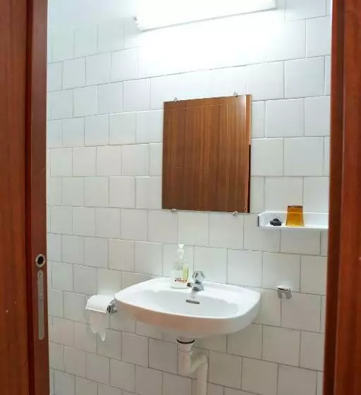 Hotel Casa Diocesana Via Lucis