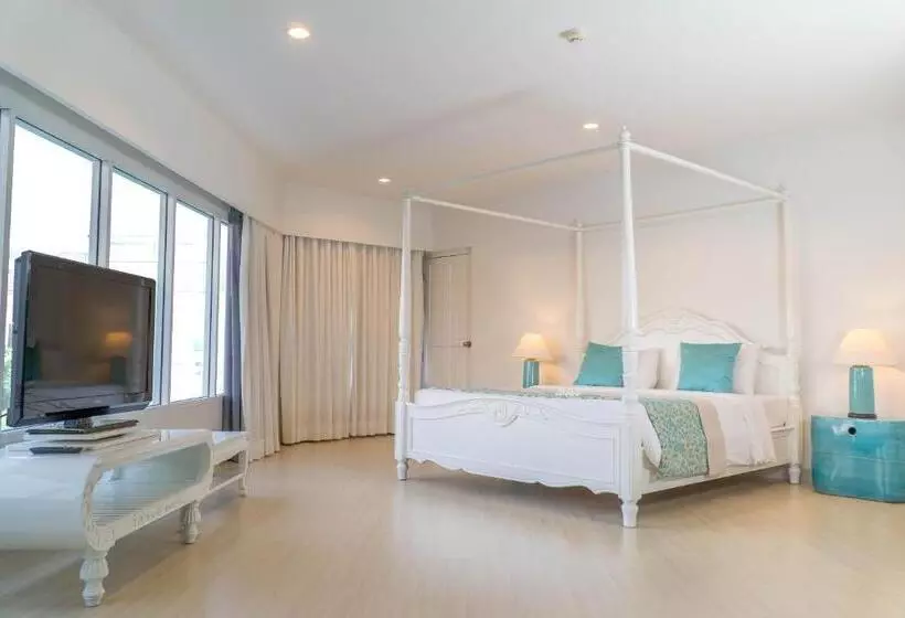 Hotel Cera Resort @ Cha Am