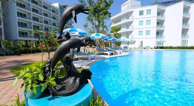 Hotel Cera Resort @ Cha Am