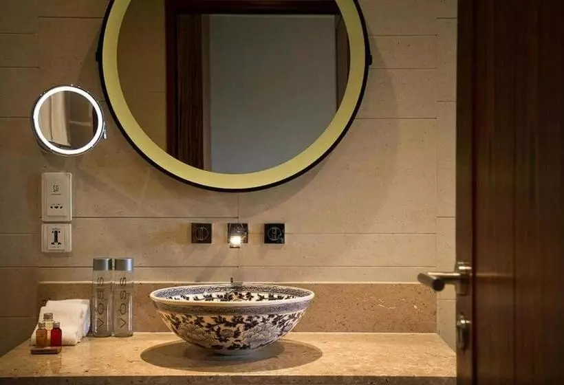 Отель Phuket Panwa Beachfront Resort