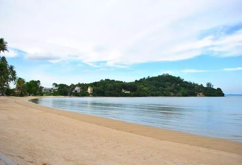 Отель Phuket Panwa Beachfront Resort