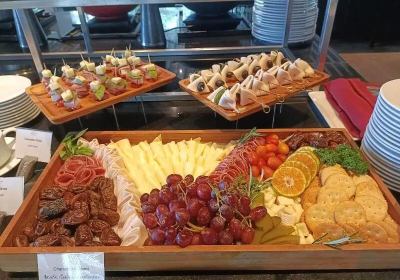 Отель Phuket Panwa Beachfront Resort