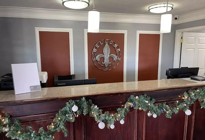 Отель Days Inn By Wyndham Gonzales