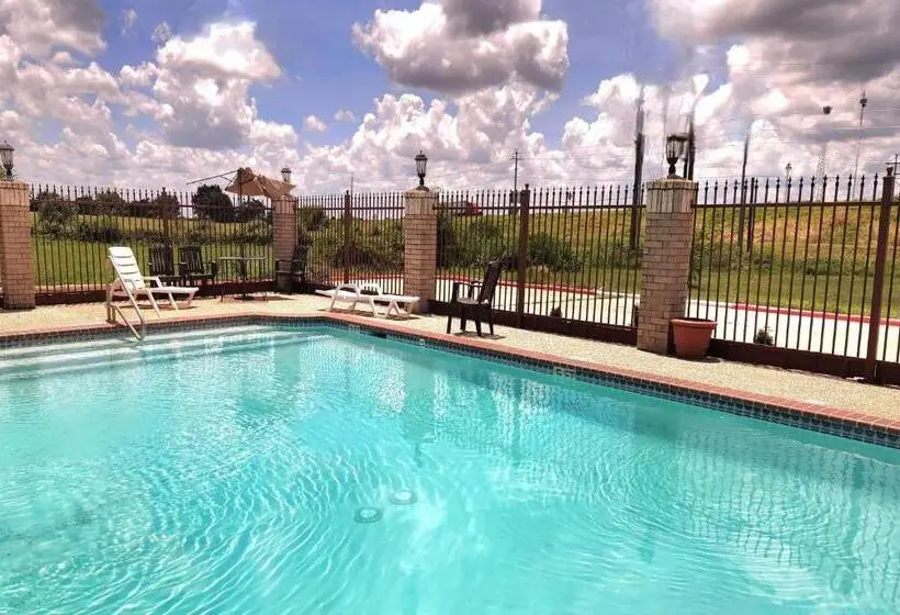 ホテル Days Inn By Wyndham Navasota
