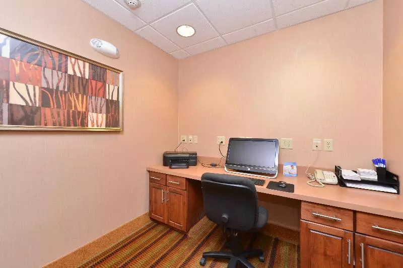 Отель Holiday Inn Express Rawlins By Ihg