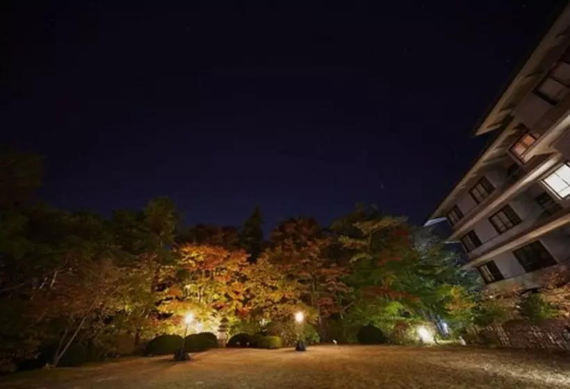 בית מלון כפרי Nasu Onsen Sanraku