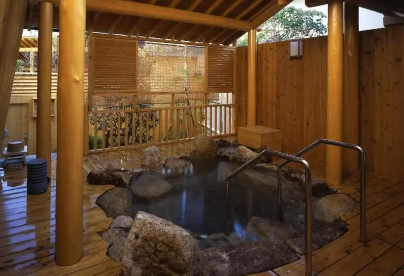 בית מלון כפרי Yanagiya