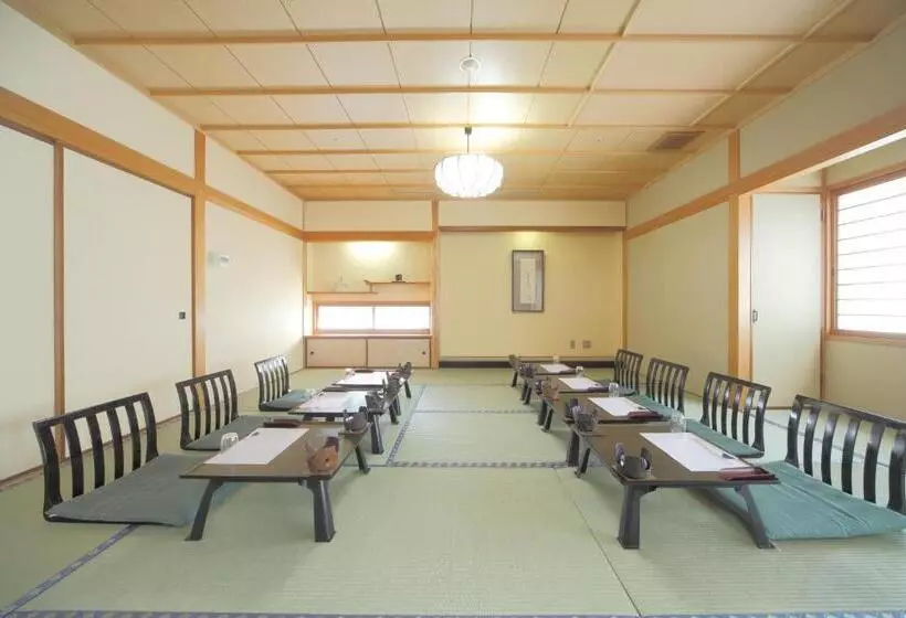 בית מלון כפרי Yanagiya