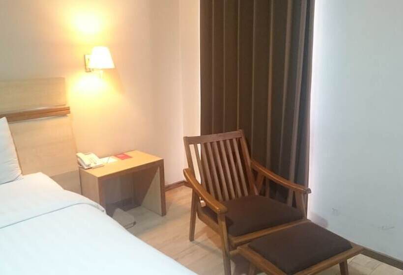 Merapi Merbabu Hotel Yogyakarta Powered By Archipelago