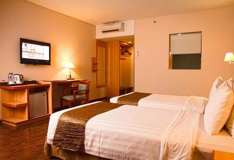 Merapi Merbabu Hotel Yogyakarta Powered By Archipelago