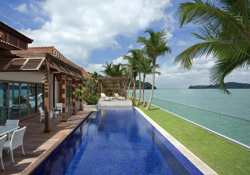 Resorts World Sentosa  Equarius Villas