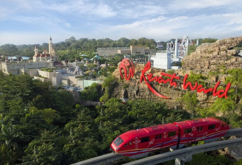 Resorts World Sentosa  Equarius Villas