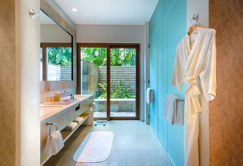 Resorts World Sentosa  Equarius Villas