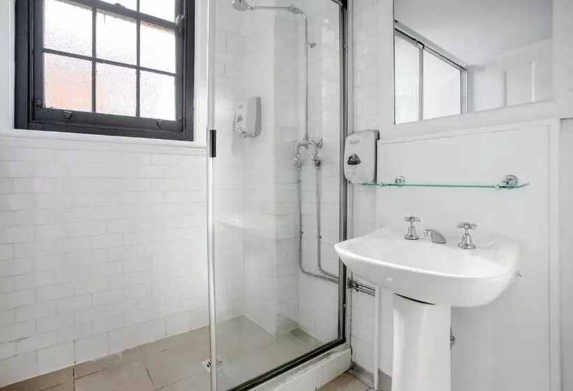 Sydney Harbour Bed & Breakfast