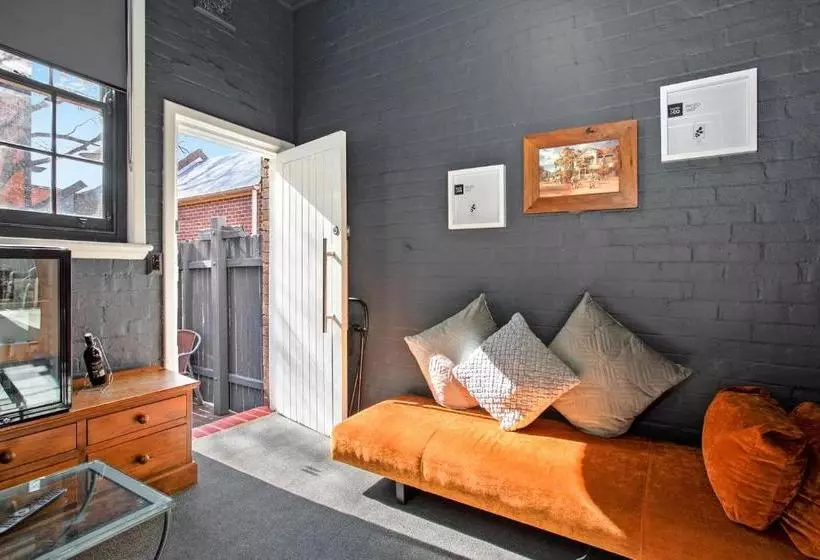 Sydney Harbour Bed & Breakfast