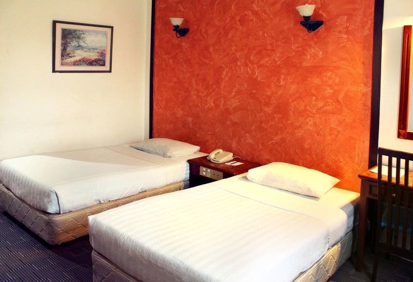 Hillcity Hotel & Condo