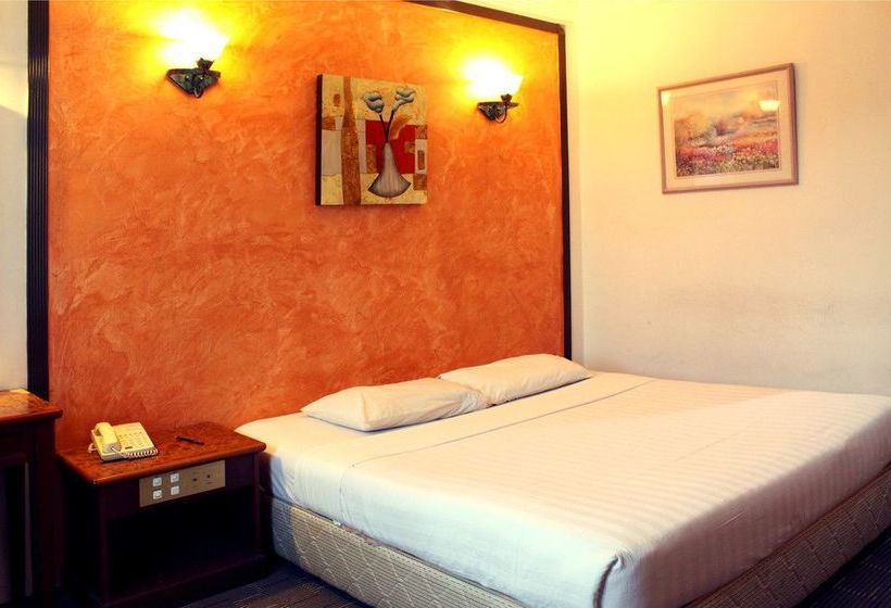 Hillcity Hotel & Condo