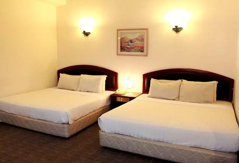 Hillcity Hotel & Condo