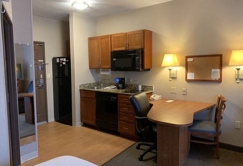 בית מלון כפרי Candlewood Suites Jonesboro, An Ihg