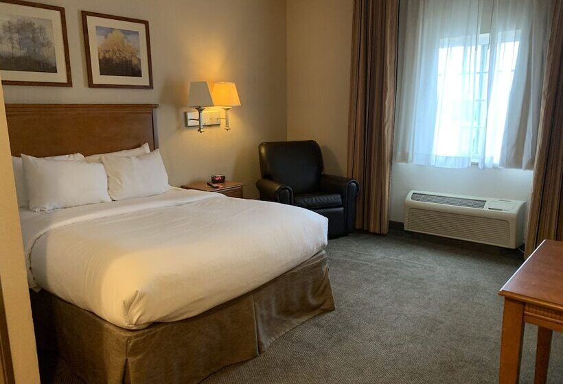 בית מלון כפרי Candlewood Suites Jonesboro, An Ihg