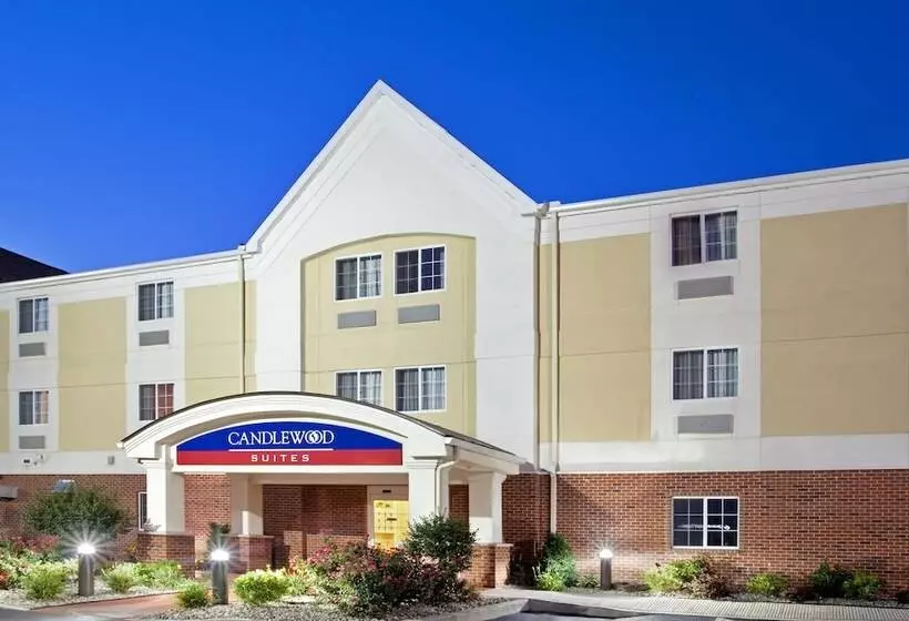 בית מלון כפרי Candlewood Suites Merrillville By Ihg