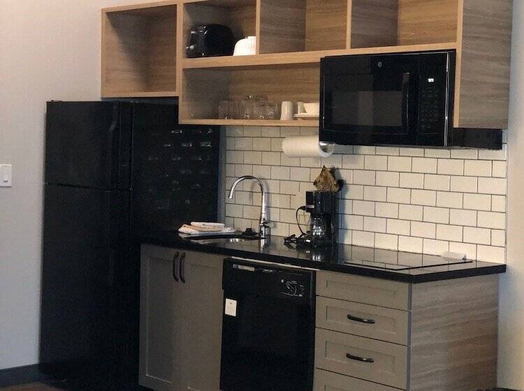 فندق Candlewood Suites Mount Pleasant, An Ihg