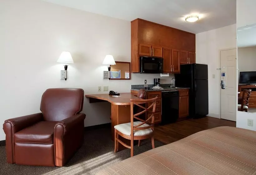 호텔 Candlewood Suites New Iberia, An Ihg