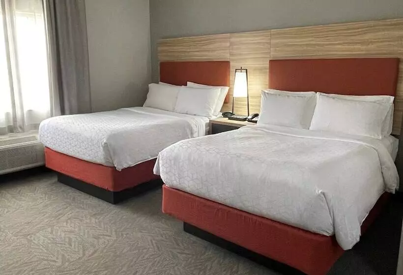 فندق Candlewood Suites Tuscaloosa, An Ihg