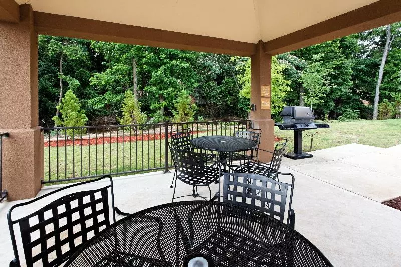 فندق Candlewood Suites Tuscaloosa, An Ihg