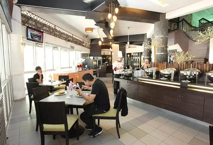 Szálloda Glory Beach Resort