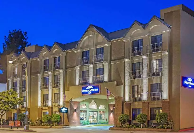 酒店 Howard Johnson By Wyndham Pasadena