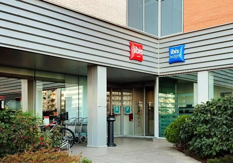هتل Ibis Lleida