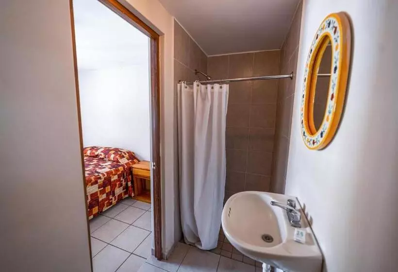 Hotel Meson De Isabel