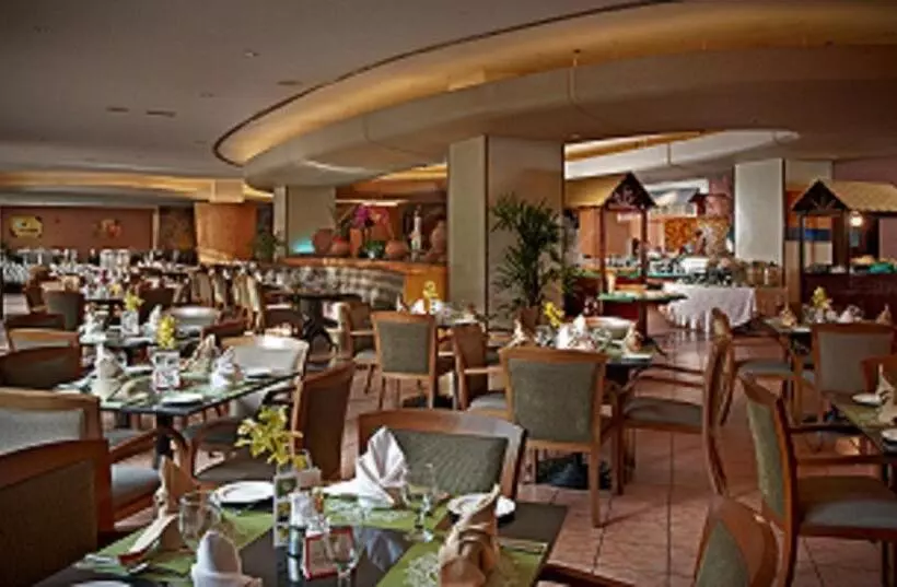 هتل Royale Chulan Seremban