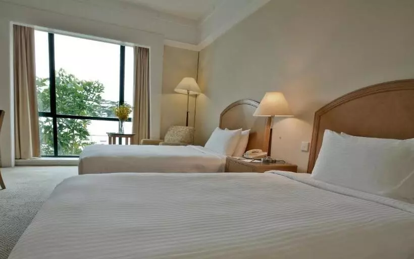 هتل Royale Chulan Seremban