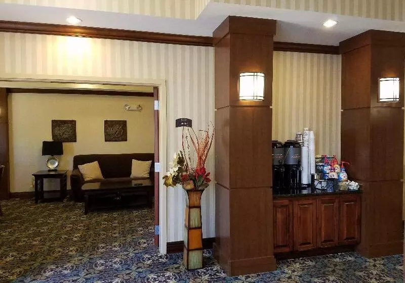 ホテル Staybridge Suites Rogers   Bentonville, An Ihg