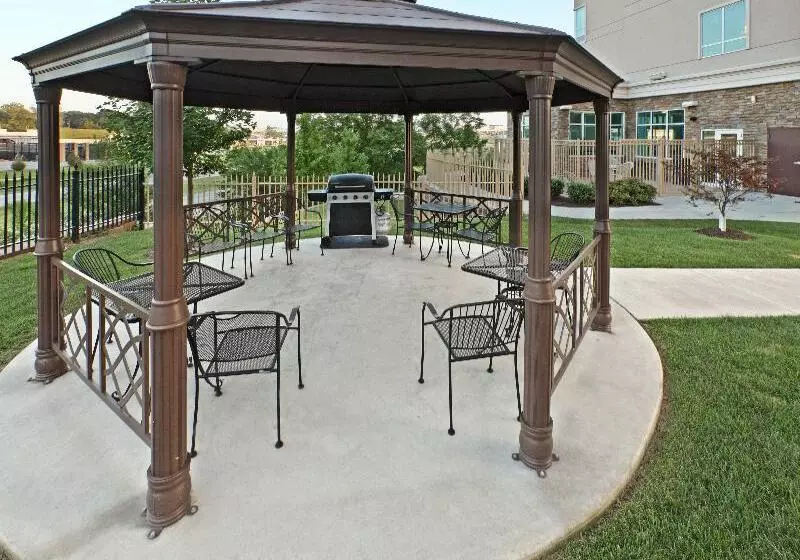 ホテル Staybridge Suites Rogers   Bentonville, An Ihg