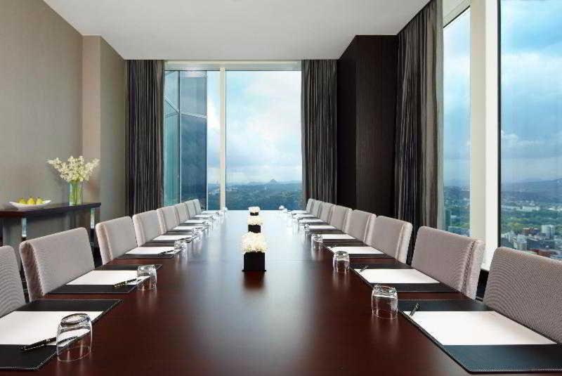 Hotel The Westin Sendai