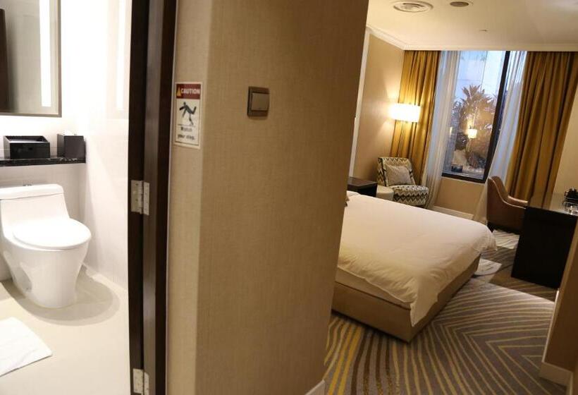 Ambassador Transit Hotel Terminal 2