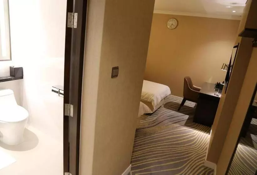 Ambassador Transit Hotel Terminal 2