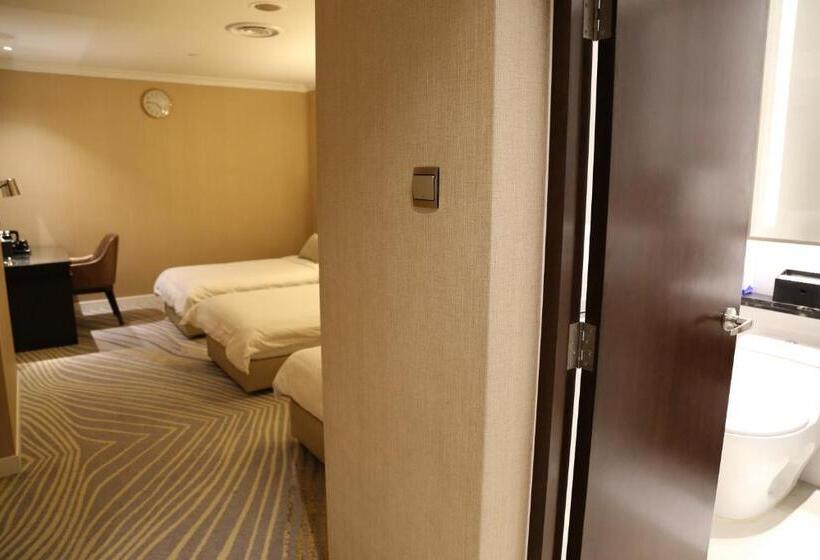 Ambassador Transit Hotel Terminal 2