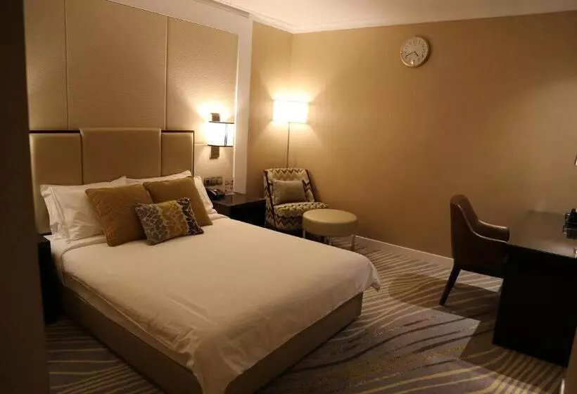 Ambassador Transit Hotel Terminal 2