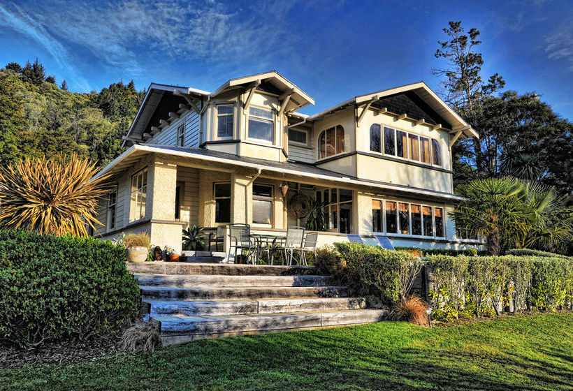 צימר Mccormick House