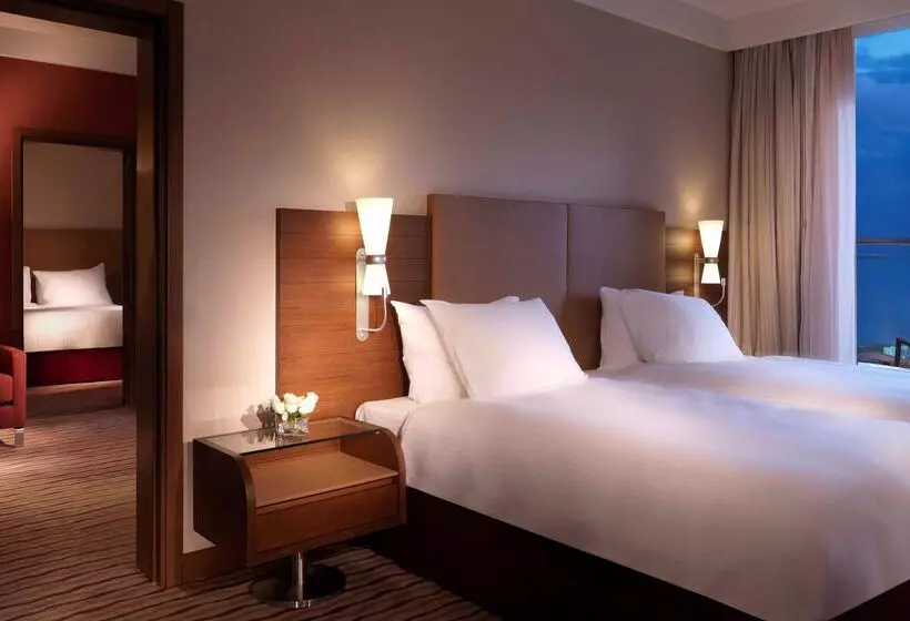 هتل Al Mahary Radisson Blu , Tripoli