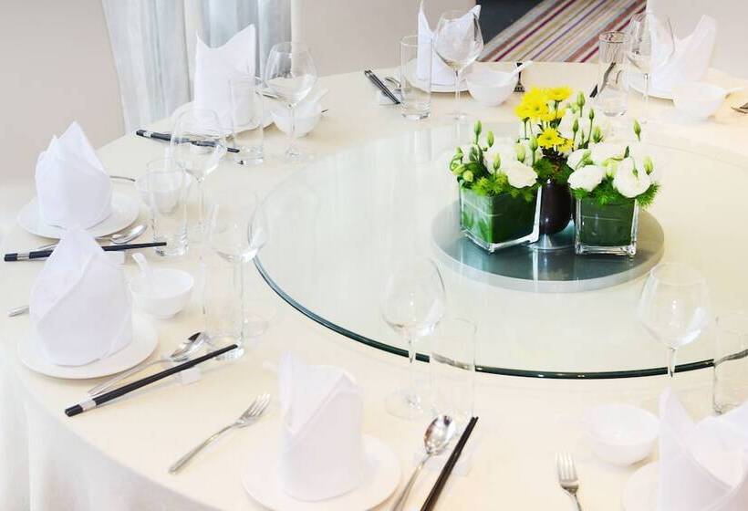 Отель Angsana Hangzhou