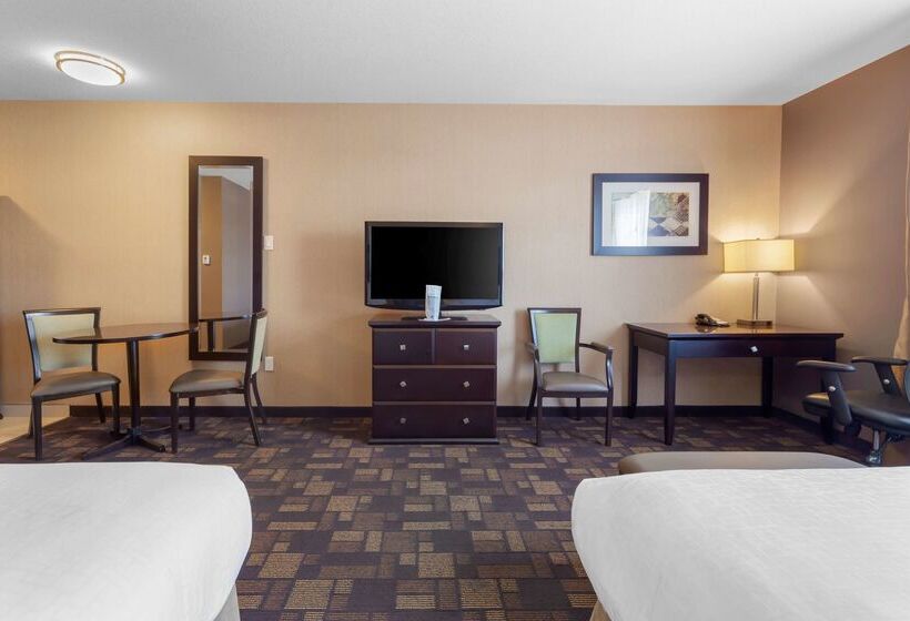 호텔 Best Western Plus Fox Creek