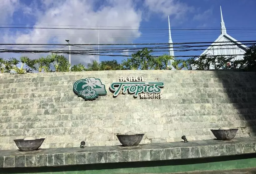 هتل Bohol Tropics Resort