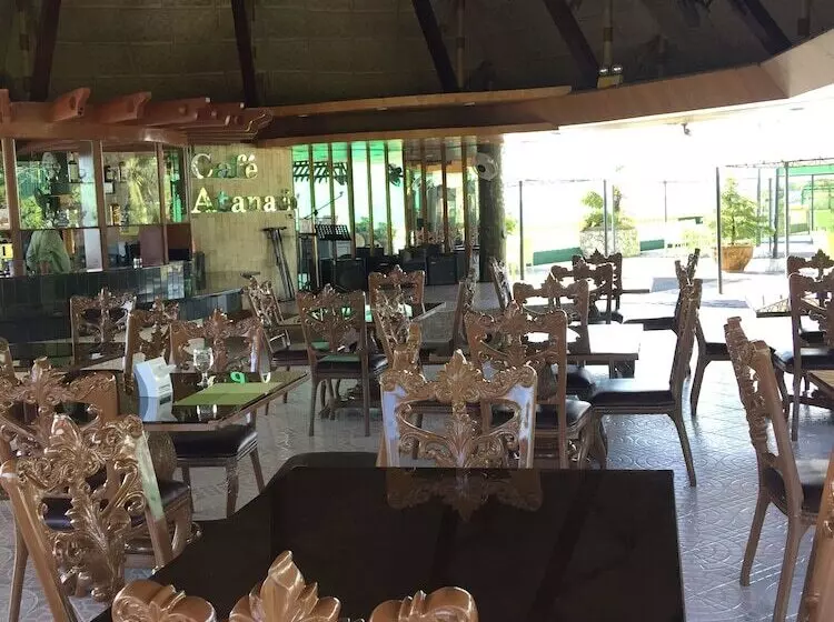 هتل Bohol Tropics Resort